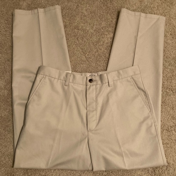 St. John’s Bay Worry Free Chino Classic Fit (NWT) - Picture 6 of 8